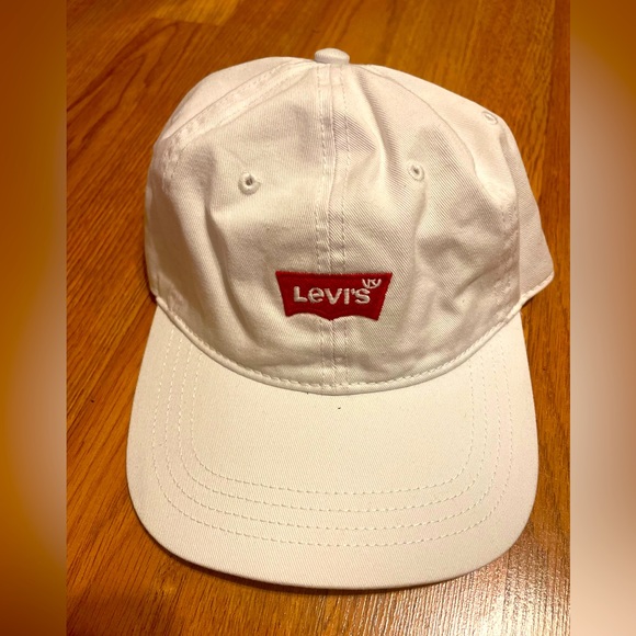 Levi's | Accessories | Levis Baseball Cap White | Poshmark